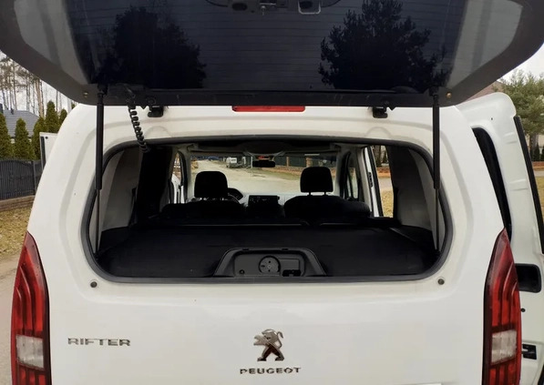 Peugeot Rifter cena 33999 przebieg: 245000, rok produkcji 2018 z Wolin małe 254